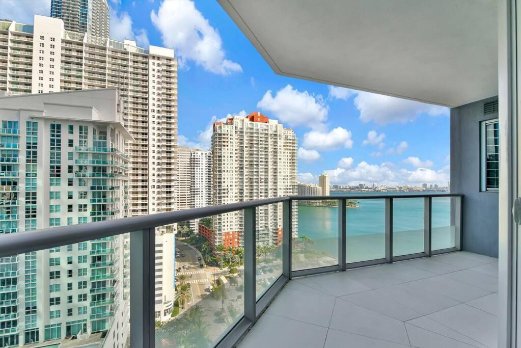 Lovely Upscale Condo Gorgeous View 2Bd 2Bath In Brickell Miami Exterior foto